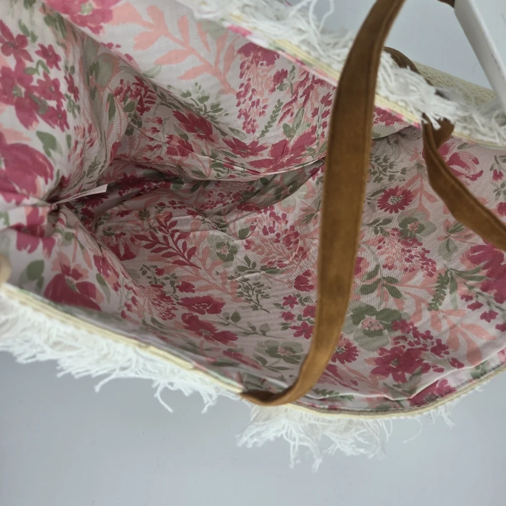 NWT Rachel Zoe Bohemian Woven‎ Raffia Fringe beach Tote Bag Tan Pink Floral bow